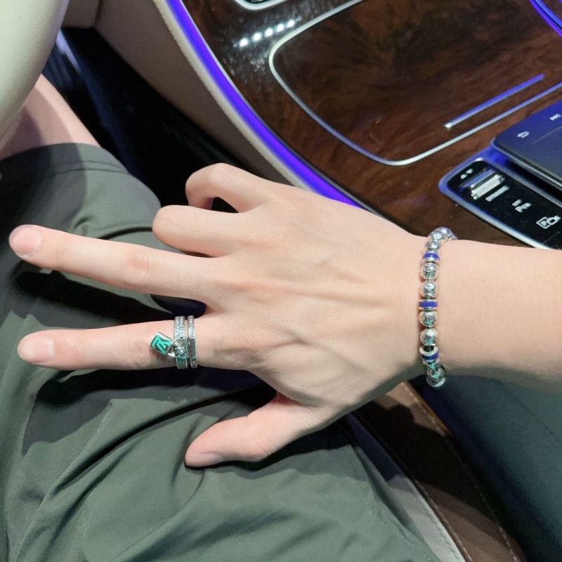 LV Bracelets